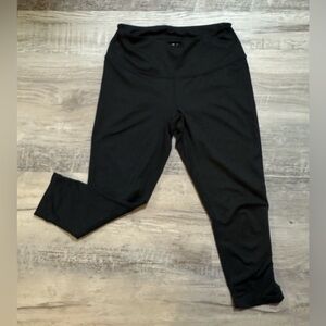 Zella Cropped 20” Black Yoga Leggings Women’s Medium
